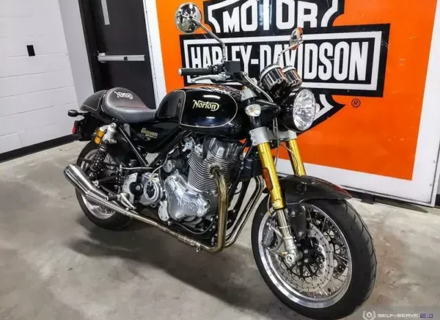 2016 Norton Commando 961 SF