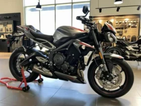 2021 Triumph Street Triple RS