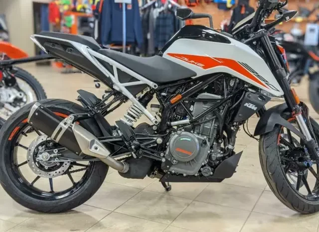 2021 KTM 390 Duke