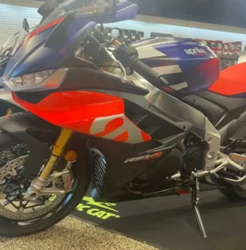 2021 Aprilia RSV4 1100 Factory