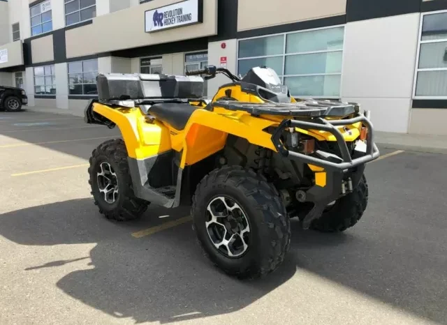 2014 Can-Am Outlander 650 DPS