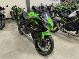 2021 Kawasaki Ninja ZX-10R ABS KRT Edition