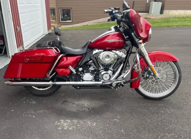 2012 Harley-Davidson Street Glide 103 (FLHX)