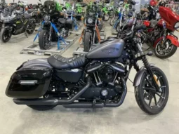 2016 Harley-Davidson Iron 883 (XL883N)