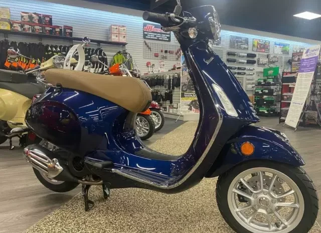 2021 Vespa Primavera 150 S