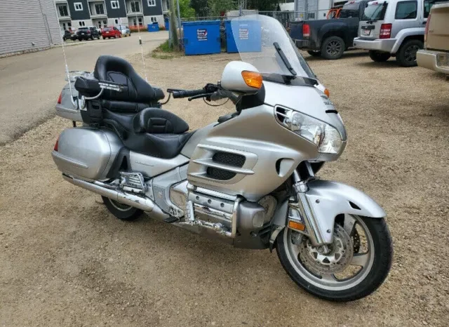 
								2005 Honda GoldWing (GL1800) full									