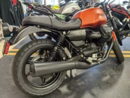 2021 Moto Guzzi V7 Stone