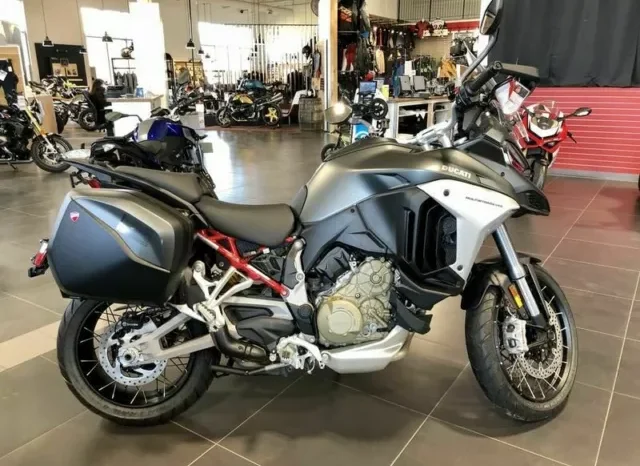 
								2021 Ducati Multistrada V4S full									