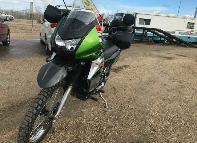 
								2008 Kawasaki KLR650 full									