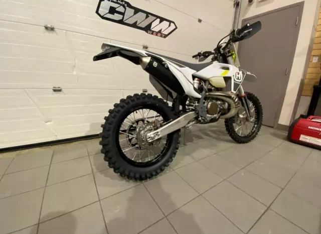 
								2022 Husqvarna TE 300i full									