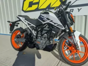 2021 KTM 200 Duke