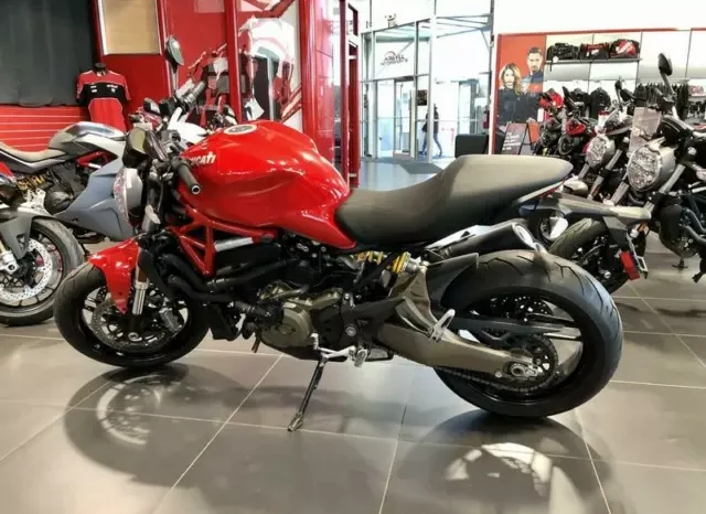 
								2016 Ducati Monster 821 full									