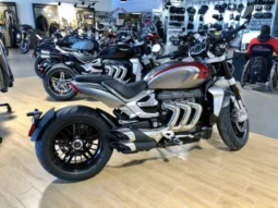 
										2022 Triumph Rocket 3 R full									