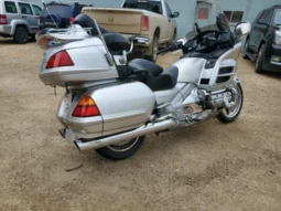 
										2005 Honda GoldWing (GL1800) full									