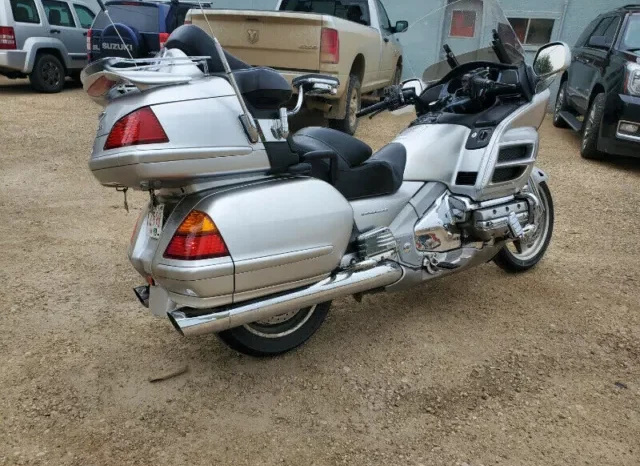 
								2005 Honda GoldWing (GL1800) full									