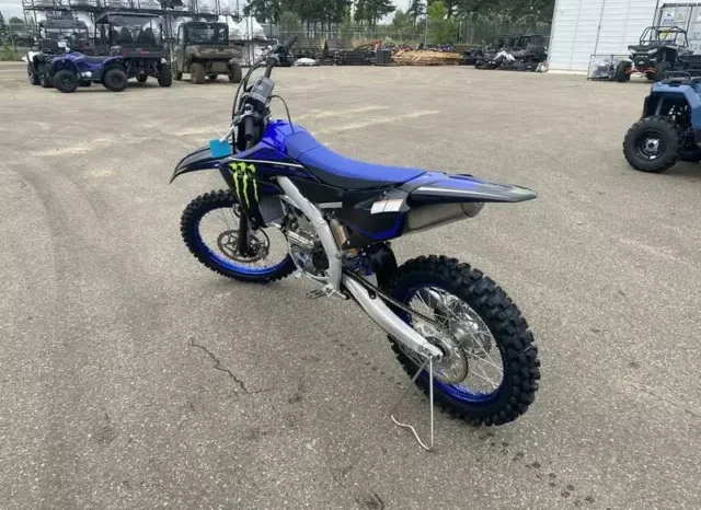 
								2022 Yamaha YZ250 Monster Energy full									