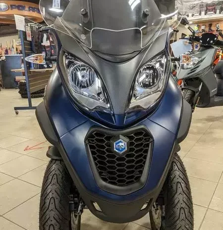 
								2021 Piaggio MP3 500 full									