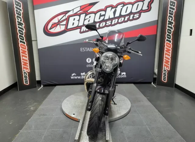 
								2009 Yamaha MT-01 full									