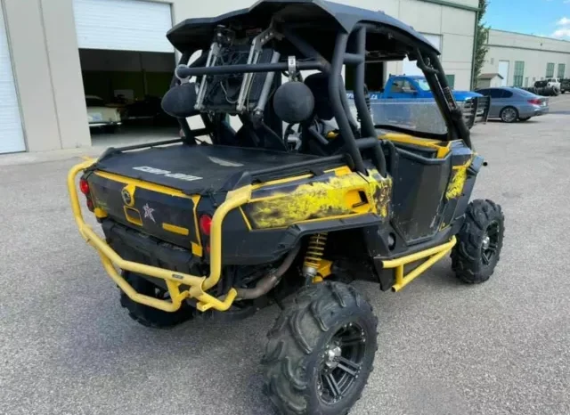 
								2012 Can-Am Commander 1000 XT full									