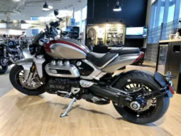 
										2022 Triumph Rocket 3 R full									