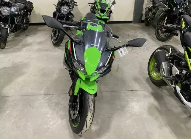 
								2021 Kawasaki Ninja ZX-10R ABS KRT Edition full									