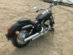 
										2009 Honda VT750C Shadow Classic full									