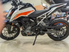 2021 KTM 390 Duke