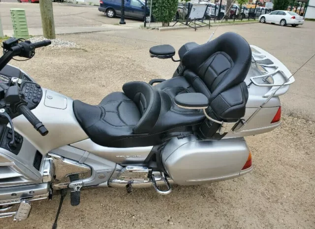 
								2005 Honda GoldWing (GL1800) full									